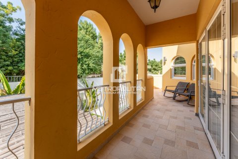 Vilë në Dubai Land, Emiratet e Bashkuara Arabe 3 dhoma gjumi, 538 m2. № 592938 - Foto 25