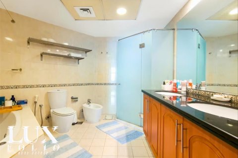 Apartment in Dubai Marina, Dubai, UAE 3 bedrooms, 184 sq.m. № 627992 - photo 6