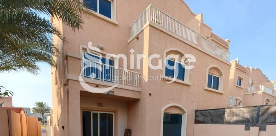 Stadthaus in Al Reef, Abu Dhabi, VAE: 5 Schlafzimmer, 273.3 m2 Nr. 596952