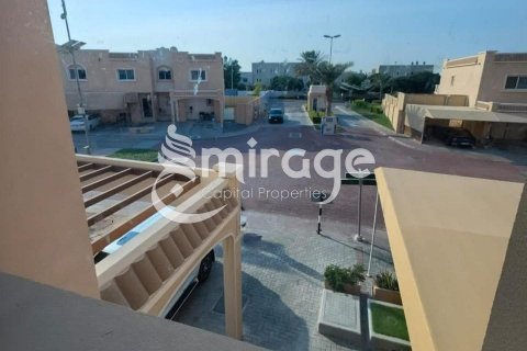 Stadthaus zum Verkauf in Al Reef, Abu Dhabi, VAE 5 Schlafzimmer, 273.3 m2 Nr. 596952 - Foto 2