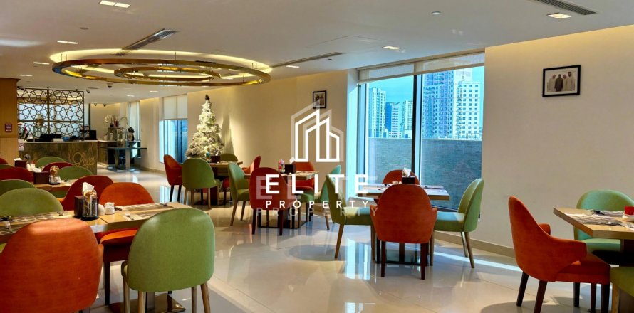 Komerční nemovitost v Jumeirah Village Circle, Dubai, SAE 550 m² Č.: 620288