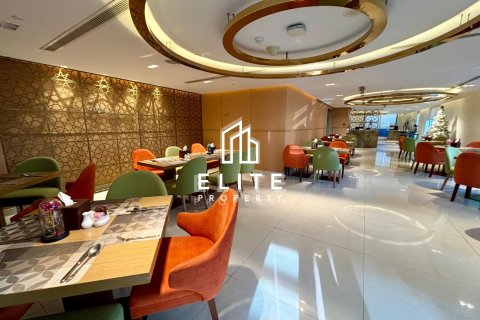 Komerční nemovitost v Jumeirah Village Circle, Dubai, SAE 550 m² Č.: 620288 - fotografie 2