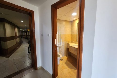 Üürile anda korter asukohaga Al Khalidiya, Abu Dhabi, AÜE: 2 magamistoaga, 102 m² Nr 572789 - pilt 8