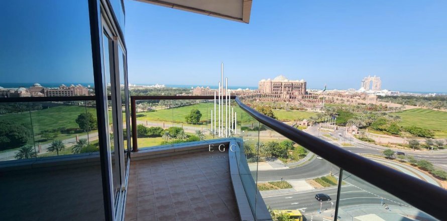 Korter asukohaga Al Khalidiya, Abu Dhabi, AÜE: 2 magamistoaga, 102 m² Nr 572789