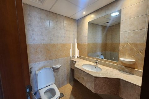 Üürile anda korter asukohaga Al Khalidiya, Abu Dhabi, AÜE: 2 magamistoaga, 102 m² Nr 572789 - pilt 9