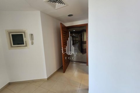 Üürile anda korter asukohaga Al Khalidiya, Abu Dhabi, AÜE: 2 magamistoaga, 102 m² Nr 572789 - pilt 2