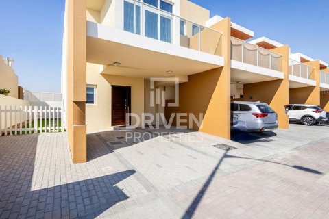 DAMAC Hills (Akoya by DAMAC), Dubai, BAE’de kiralık townhouse 3 yatak odası, 167 m&sup2; No 603743 - fotoğraf 17