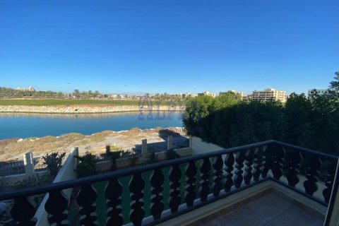 Kamienica na sprzedaż w Al Hamra Village, Ras Al Khaimah, ZEA 4 sypialnie, 257.3 mkw., nr 625136 - zdjęcie 11