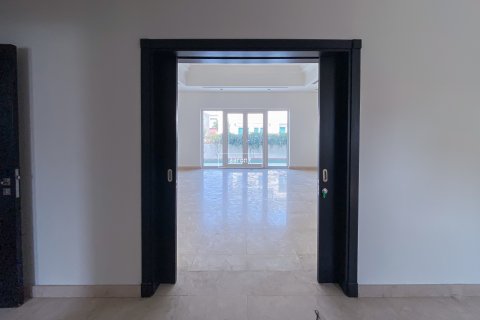 Villa te huur in Al Furjan, Dubai, VAE 4 slaapkamers, 600 vr.m., nr 625139 - foto 6