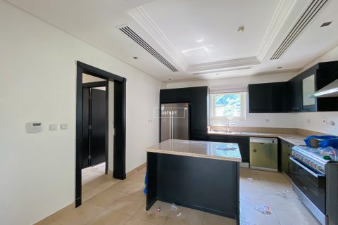 Villa te huur in Al Furjan, Dubai, VAE 4 slaapkamers, 600 vr.m., nr 625139 - foto 19