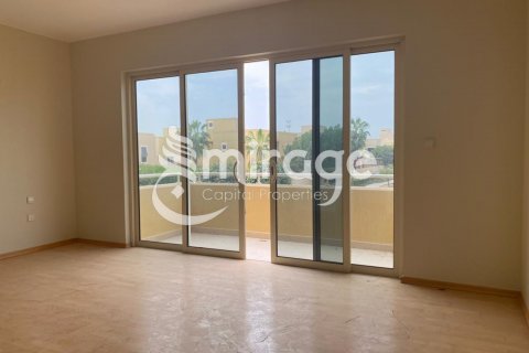 Villetta a schiera in vendita a Al Raha Gardens, Abu Dhabi, EAU 4 camere da letto, 239.4 mq. № 597359 - foto 6