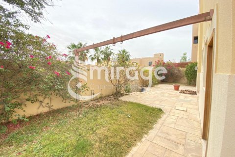 Villetta a schiera in vendita a Al Raha Gardens, Abu Dhabi, EAU 4 camere da letto, 239.4 mq. № 597359 - foto 11