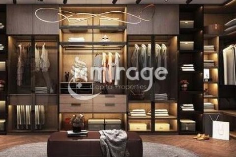 Müüa villa on the Yas Island, Abu Dhabi, AÜE: 4 magamistoaga, 632.9 m² Nr 597360 - pilt 8