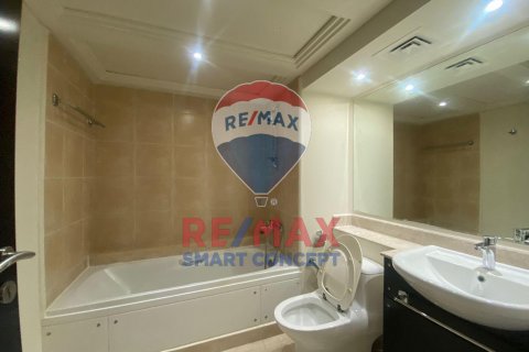 Villa in Al Reef, Abu Dhabi, UAE 2 bedrooms, 169.8 sq.m. № 567194 - photo 15