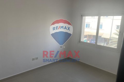 Vilë në Al Reef, Abu Dhabi, Emiratet e Bashkuara Arabe 5 dhoma gjumi, 273.4 m2. № 567193 - Foto 15