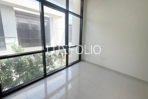 Vilë në DAMAC Hills (Akoya by DAMAC), Dubai, Emiratet e Bashkuara Arabe 3 dhoma gjumi, 253 m2. № 628210 - Foto 24