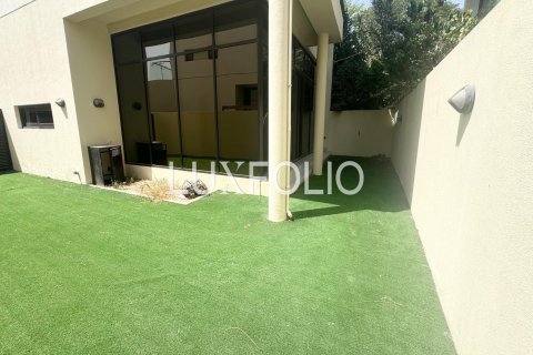 Vilë në DAMAC Hills (Akoya by DAMAC), Dubai, Emiratet e Bashkuara Arabe 3 dhoma gjumi, 253 m2. № 628210 - Foto 28