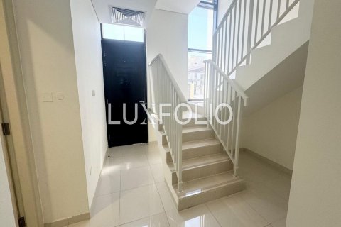 Vilë në DAMAC Hills (Akoya by DAMAC), Dubai, Emiratet e Bashkuara Arabe 3 dhoma gjumi, 253 m2. № 628210 - Foto 11