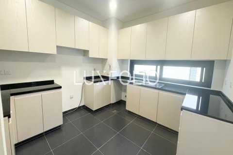 Vilë në DAMAC Hills (Akoya by DAMAC), Dubai, Emiratet e Bashkuara Arabe 3 dhoma gjumi, 253 m2. № 628210 - Foto 5