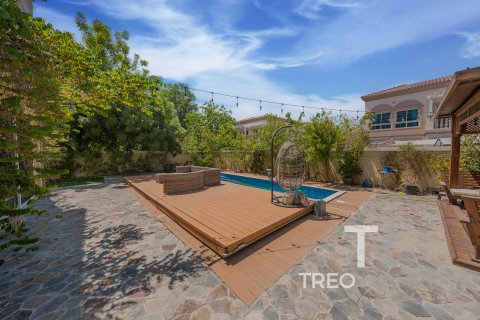 فيلا للإيجار في Jumeirah Village Triangle، دبي، الإمارات العربية المتحدة 6 غرفة نوم ، 399 متر مربع ، رقم 595565 - صورة 3