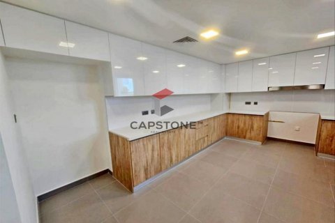 Vila na Yas Island, Abu Dhabi, UAE 5 spavaćih soba, 384 m2 Br. 604586 - fotografija 13