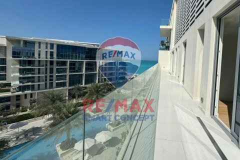 Byt na Saadiyat Island, Abu Dhabi, SAE 4 ložnice, 377.5 m² Č.: 580304 - fotografie 1