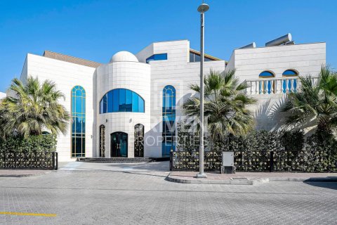Vila v Palm Jumeirah, Dubai, SAE 7 ložnice, 1261 m² Č.: 602720 - fotografie 14