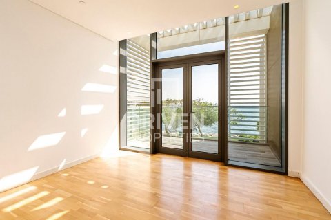 Townhouse in Bluewaters, Dubai, UAE 4 bedrooms, 640 sq.m. № 601833 - photo 9