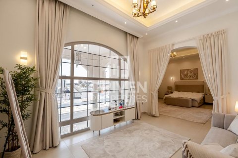 Vila v Nadd Al Sheba, Dubai, SAE 5 ložnice, 3400 m² Č.: 603650 - fotografie 18