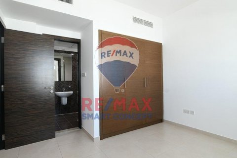 Řadový dům v Al Ghadeer, Abu Dhabi, SAE 3 ložnice, 321 m² Č.: 573013 - fotografie 21