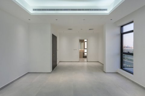 Commercial property in Al Shamkha, Abu Dhabi, UAE 5 bedrooms, 510 sq.m. № 593918 - photo 6