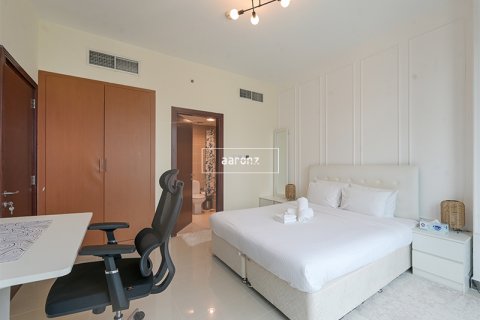 Byt v Jumeirah Lake Towers, Dubai, SAE 2 ložnice, 94.6 m² Č.: 628796 - fotografie 5