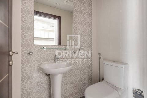 Apartment sa Dubai Studio City, Dubai, UAE 1 silid-tulugan, 62 sq.m. № 601790 - larawan 7