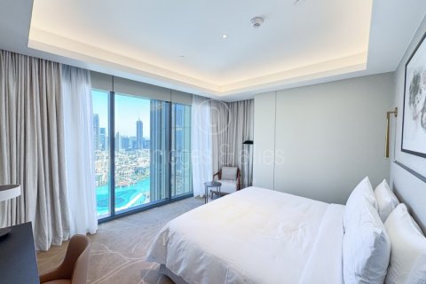 Apartment til leje i Downtown Dubai (Downtown Burj Dubai), Dubai, UAE 3 soveværelser, 146.4 kvm № 629747 - foto 19
