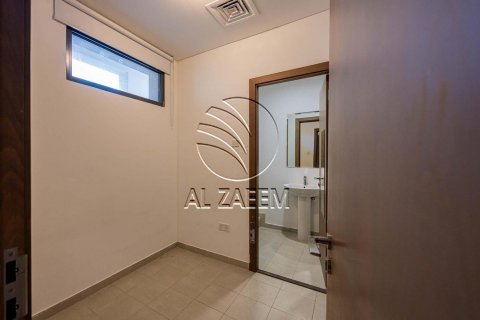 Māja Al Salam Street, Abu Dhabijā, AAE 5 istabas, 244 m2 Nr. 616051 - attēls 13