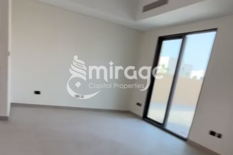 Villa in Ghantoot, Abu Dhabi, UAE 3 bedrooms, 422 sq.m. № 596865 - photo 4