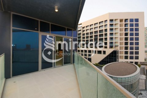 阿联酋 Abu Dhabi Saadiyat Island 待售 : 3 卧, 147.5 平方米 , 编号597025 - 照片 1