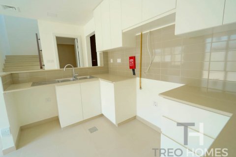 Řadový dům v Town Square, Dubai, SAE 4 ložnice, 270 m² Č.: 586708 - fotografie 15