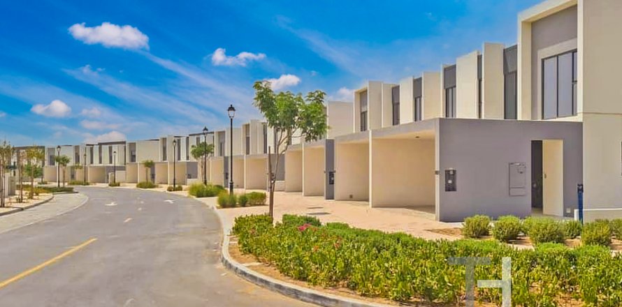 Ridamaja asukohaga Dubai, AÜE: 3 magamistoaga, 181 m² Nr 586711