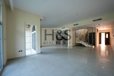 Müüa ridamaja asukohaga Motor City, Dubai, AÜE: 3 magamistoaga, 307 m² Nr 628544 - pilt 23