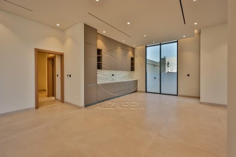 Vila na Yas Island, Abu Dhabi, SAE 5 ložnice, 525 m² Č.: 615611 - fotografie 10