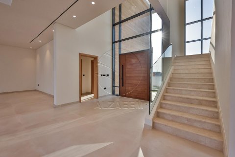 Vila na Yas Island, Abu Dhabi, SAE 5 ložnice, 525 m² Č.: 615611 - fotografie 13