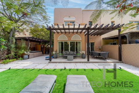 Vila v The Springs, Dubai, SAE 3 ložnice, 210 m² Č.: 586393 - fotografie 30