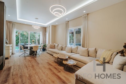 Vila v The Springs, Dubai, SAE 3 ložnice, 210 m² Č.: 586393 - fotografie 2