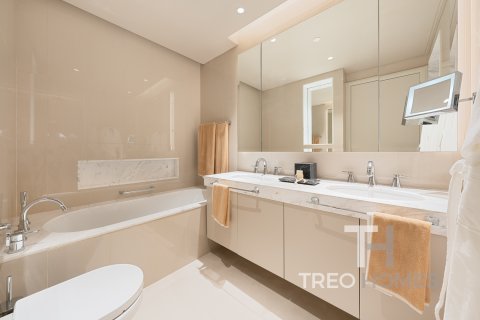 Apartament në Burj Khalifa, Dubai, Emiratet e Bashkuara Arabe 2 dhoma gjumi, 134 m2. № 586391 - Foto 13