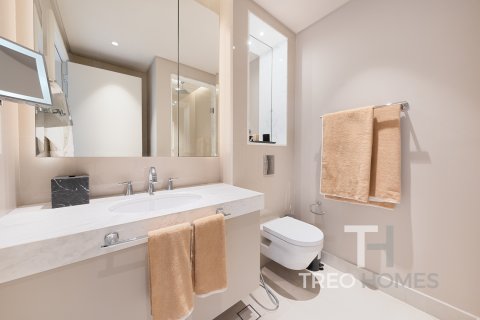 Apartament në Burj Khalifa, Dubai, Emiratet e Bashkuara Arabe 2 dhoma gjumi, 134 m2. № 586391 - Foto 18