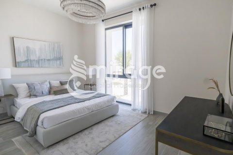 Vila na Yas Island, Abu Dhabi, SAE 4 ložnice, 209.5 m² Č.: 550679 - fotografie 8