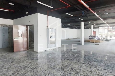 Warehouse in Jebel Ali, Dubai, UAE 7040 sq.m. № 620283 - photo 21