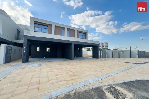 Villa uthyres i Dubai, UAE 3 sovrum, 179.4 kvm Nr. 556990 - fotografi 2