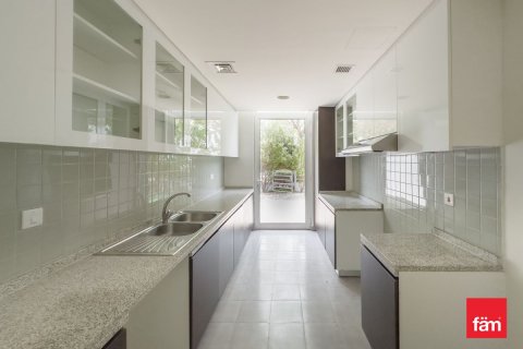 Kaupunkipientalo Dubai, Arabiemiraatit 3 makuuhuonetta, 281.6 m2 № 591499 - kuva 4